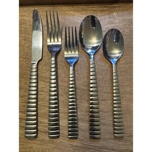 Cambridge Fracto 5 Piece Stainless Modern Flatware